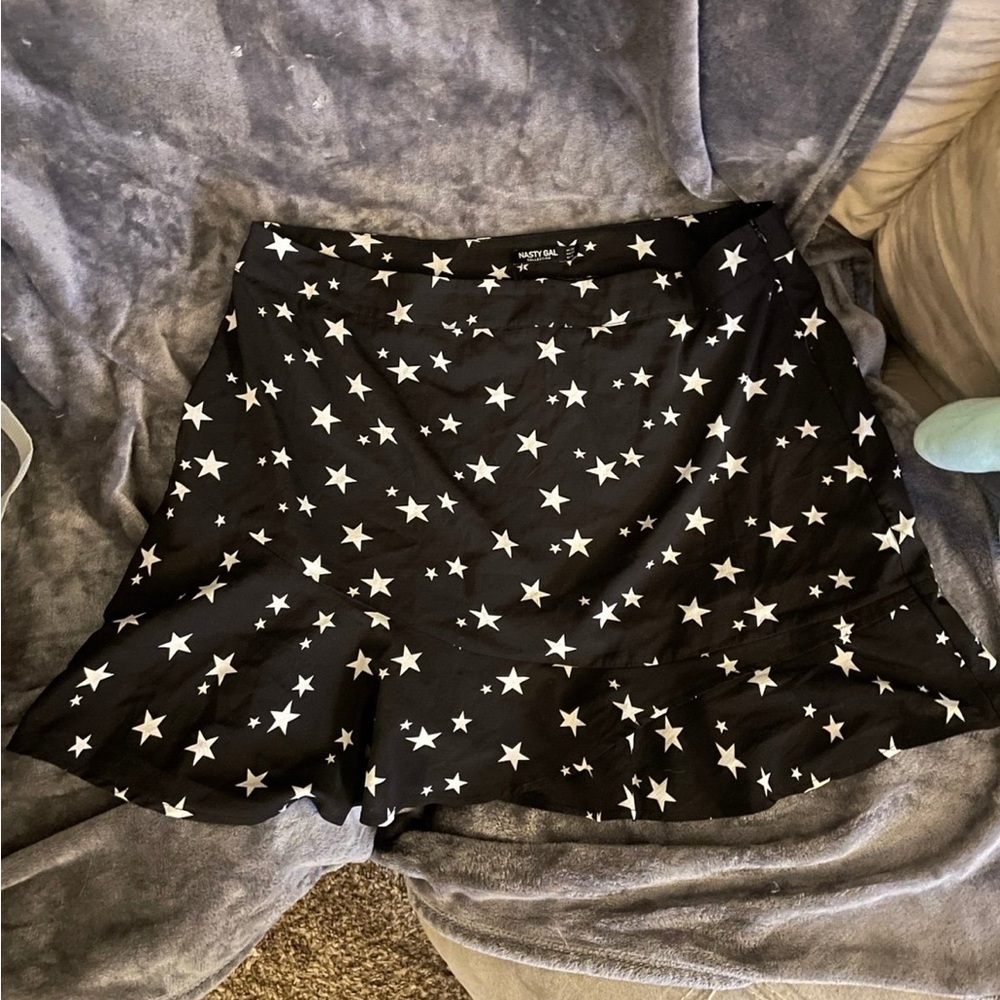 Nasty Gal Black and White Star Patterned Garment
